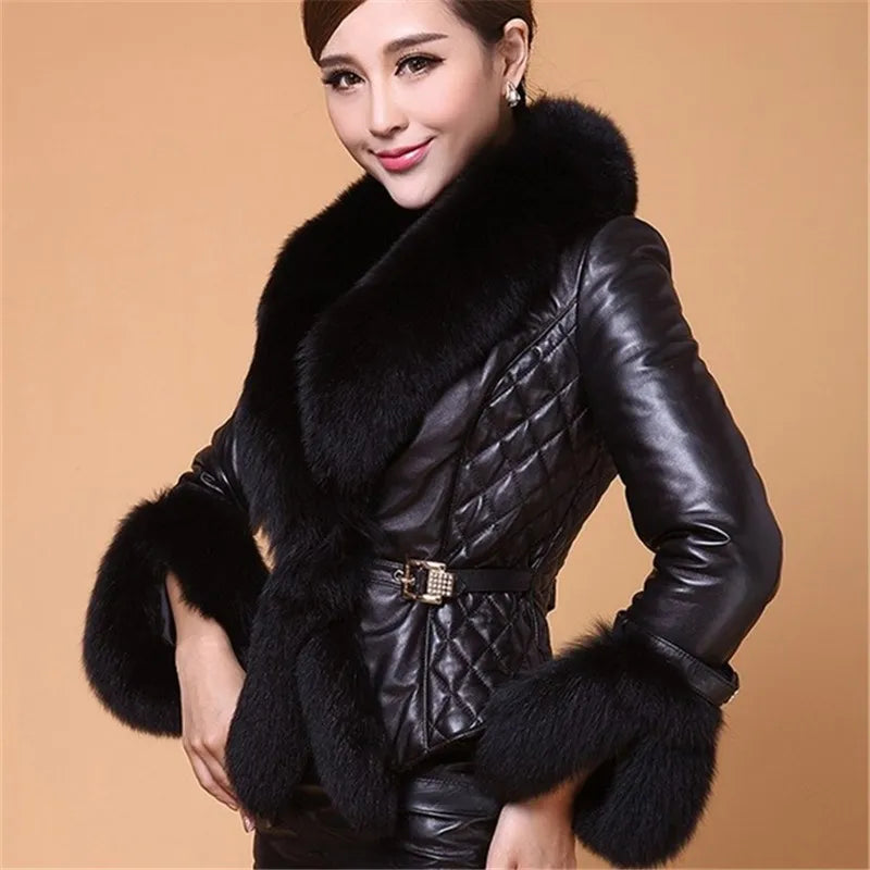 New Winter Leather Jacket Women Coat Faux Fox Fur Collar Short Coat PU Leather Female Jacket Elegant Motorcycle Zipper Outerwear