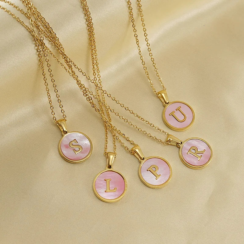 Newest Gold Color 26 Letter Necklaces for Women Alphabet Pink Shell Pendant Necklace Fashion Chain Necklace for Women Jewelry