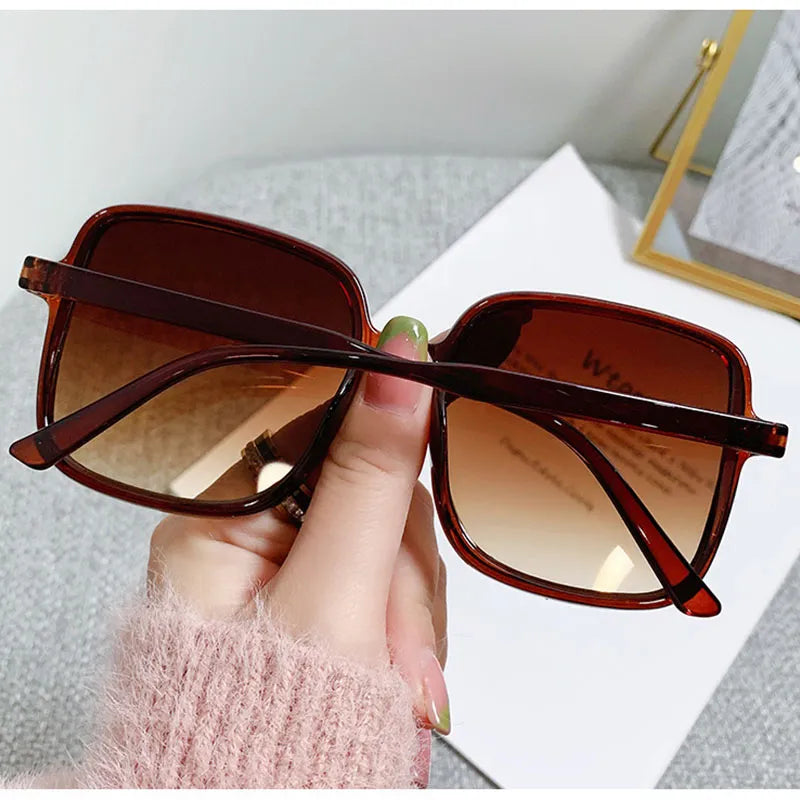 New Oversized Rectangle Sunglasses Women's Fashion Square Sun Glasses Men's Classic Vintage Eyewear UV400 Oculos De Sol