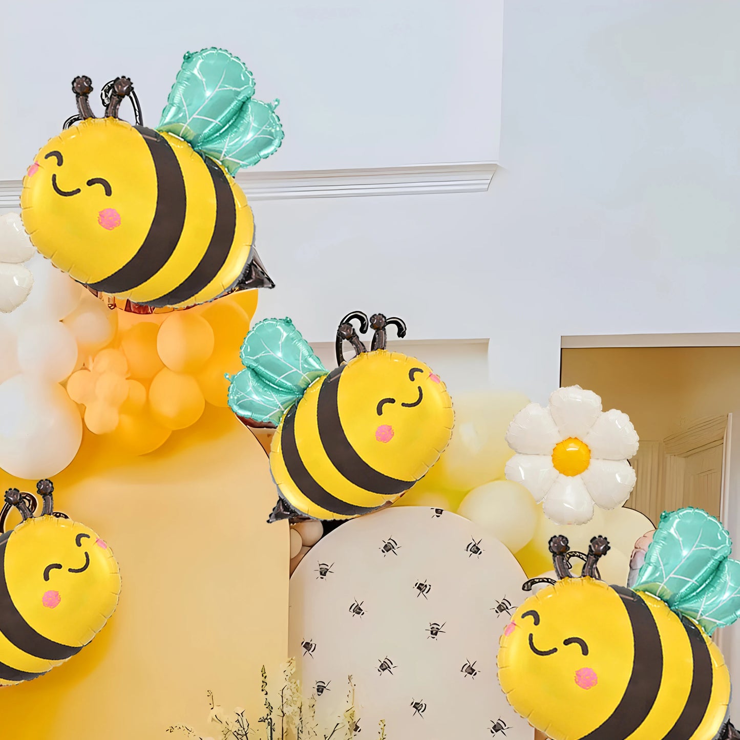 Bee Balloon Arch Set, Milk Yellow Big Bee Daisy Balloon, Sunflower Gender Revealing Birthday Party Decoration